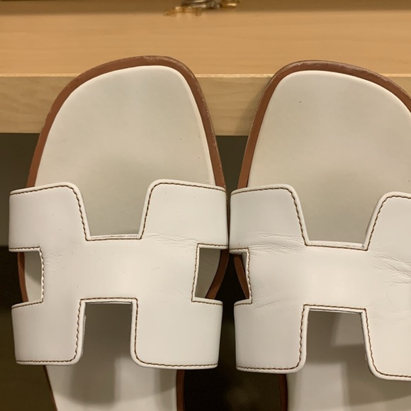 Hermes Oran. Used. Only shoe bags included. - Picture 3 of 12